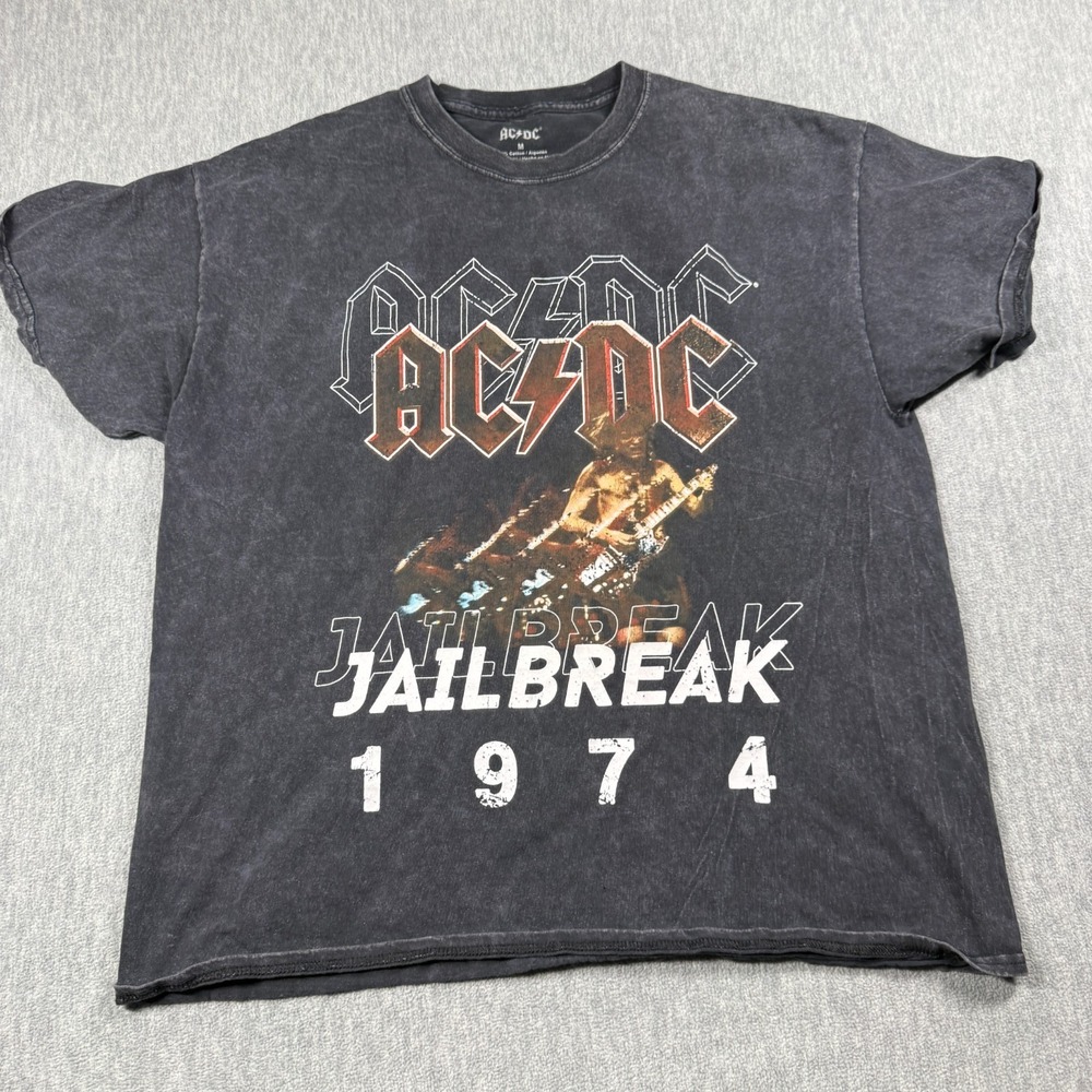 AC/DC Shirt Women M Black Graphic Tee Jailbreak 1974 Band‎ Tour Crop Oversized